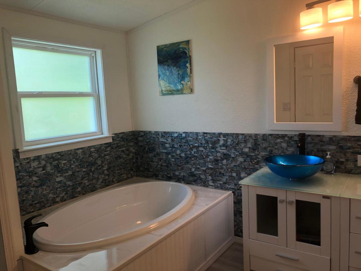 Quiet Gateway Close To The Marina, Beach And Base Villa Sneads Ferry Exterior foto